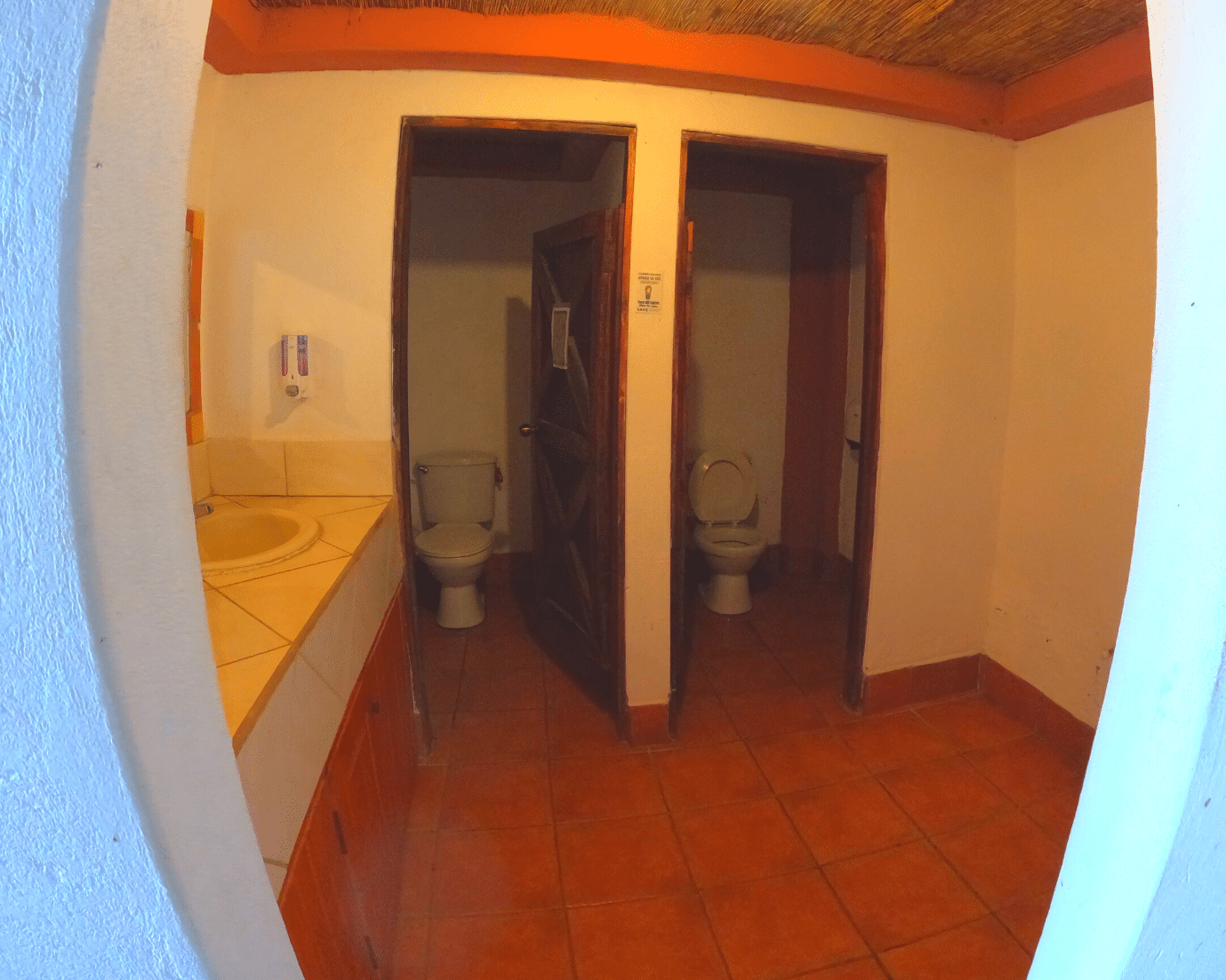 Bathrooms at Oropendola Waterfall