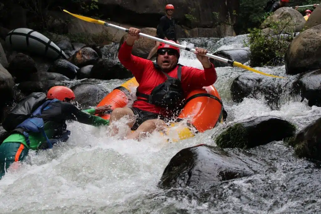 White Water River Tubing Cost Rica