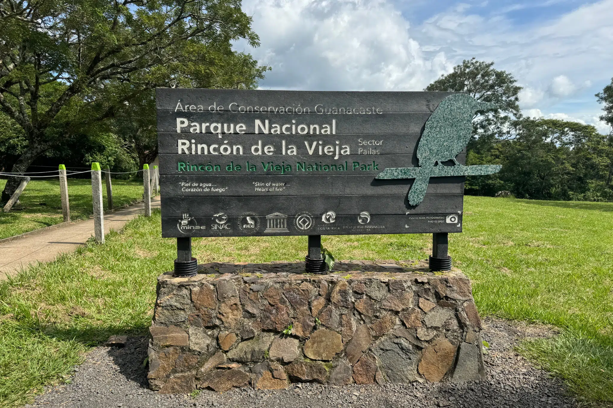 LAS PAILAS SIGN