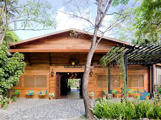 El Rincon Tours & Transportation