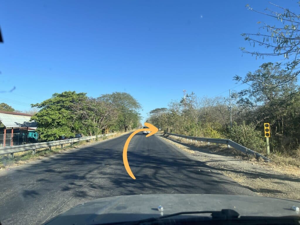 How to get to Oropendola waterfall from Liberia.