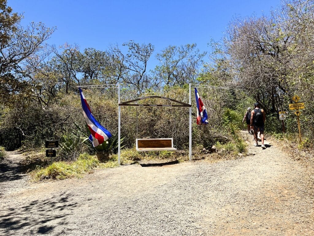 El Rincon Tours & Transportation