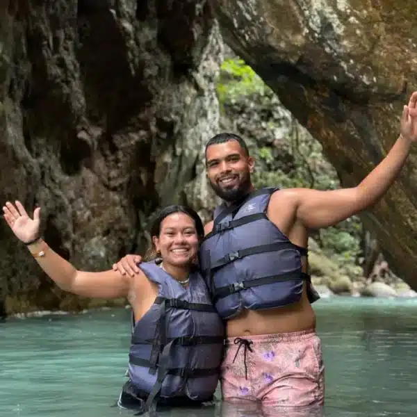 la leona waterfall private tour