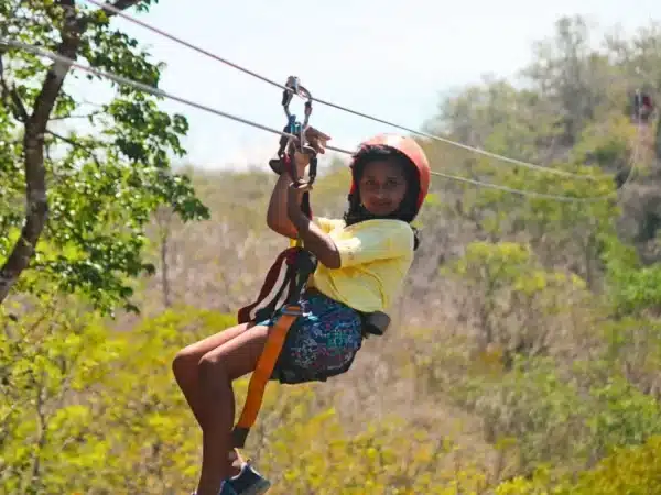 One Day Adventure Pass 4 canopy tour rincon de la vieja with kids